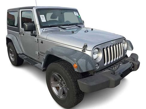 Used 2018 Jeep Wrangler Sport AWD/4WD image 3