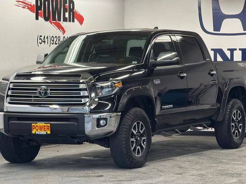 Used 2021 Toyota Tundra Limited w/ Limited Premium Package image 7