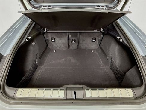 New 2025 Porsche Panamera 4 image 27