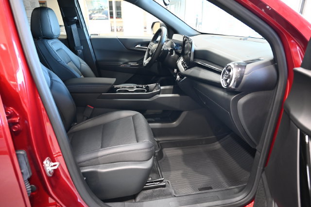 Used 2027 Chevrolet Equinox LT w/ Convenience Package II AWD/4WD image 10