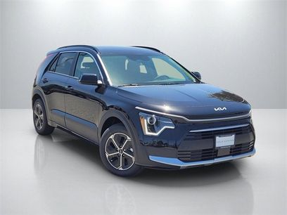 New 2025 Kia Niro EX