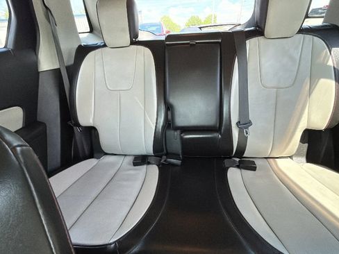 Used 2015 GMC Terrain SLT w/ Chrome Edition FWD image 23
