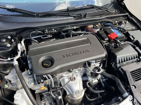 Used 2026 Honda Civic Sport image 13