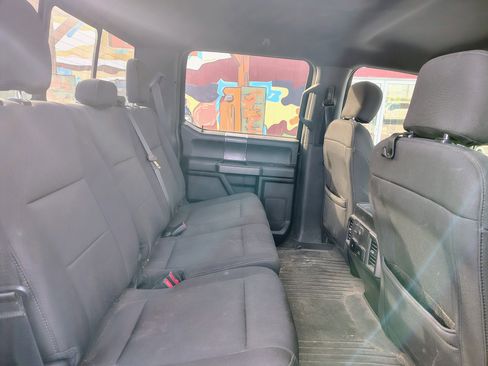 Used 2019 Ford F150 XLT w/ Equipment Group 302A Luxury AWD/4WD image 17