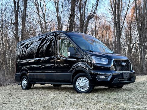 Used 2024 Ford Transit 250 250 Van Med Roof w/Sliding Doo image 5