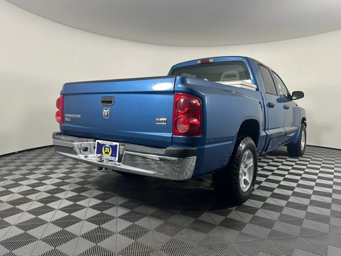 Used 2005 Dodge Dakota SLT image 9