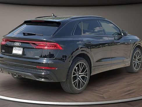 Used 2019 Audi Q8 Premium Plus AWD/4WD image 2