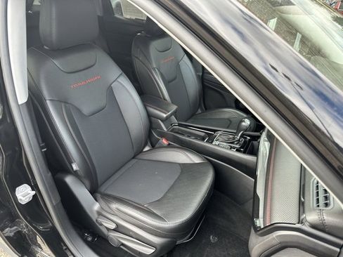 Used 2022 Jeep Compass Trailhawk w/ Sun and Sound Group image 11