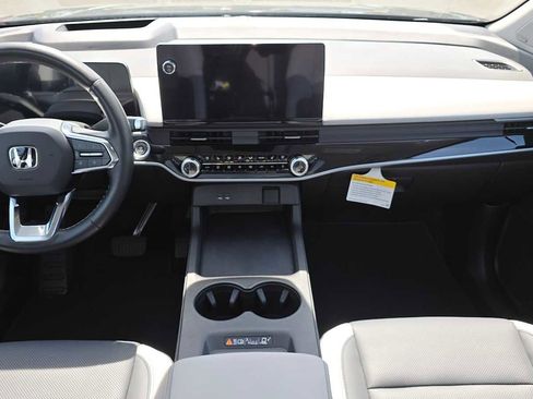 Used 2024 Honda Prologue Elite image 18