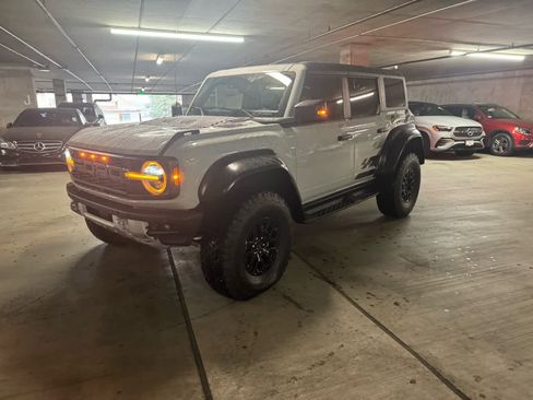 Used 2023 Ford Bronco Raptor image 2