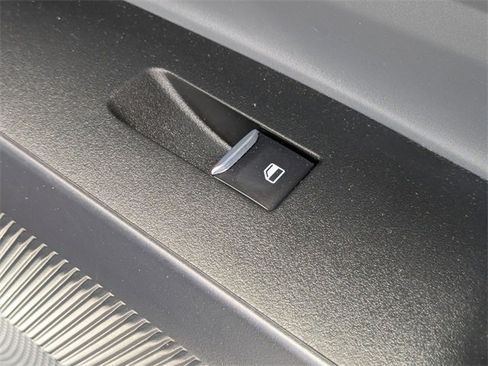 Used 2023 Ford Maverick XL image 35