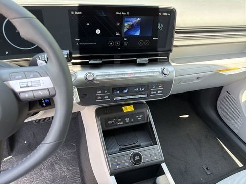 New 2026 Hyundai Kona Limited FWD image 28