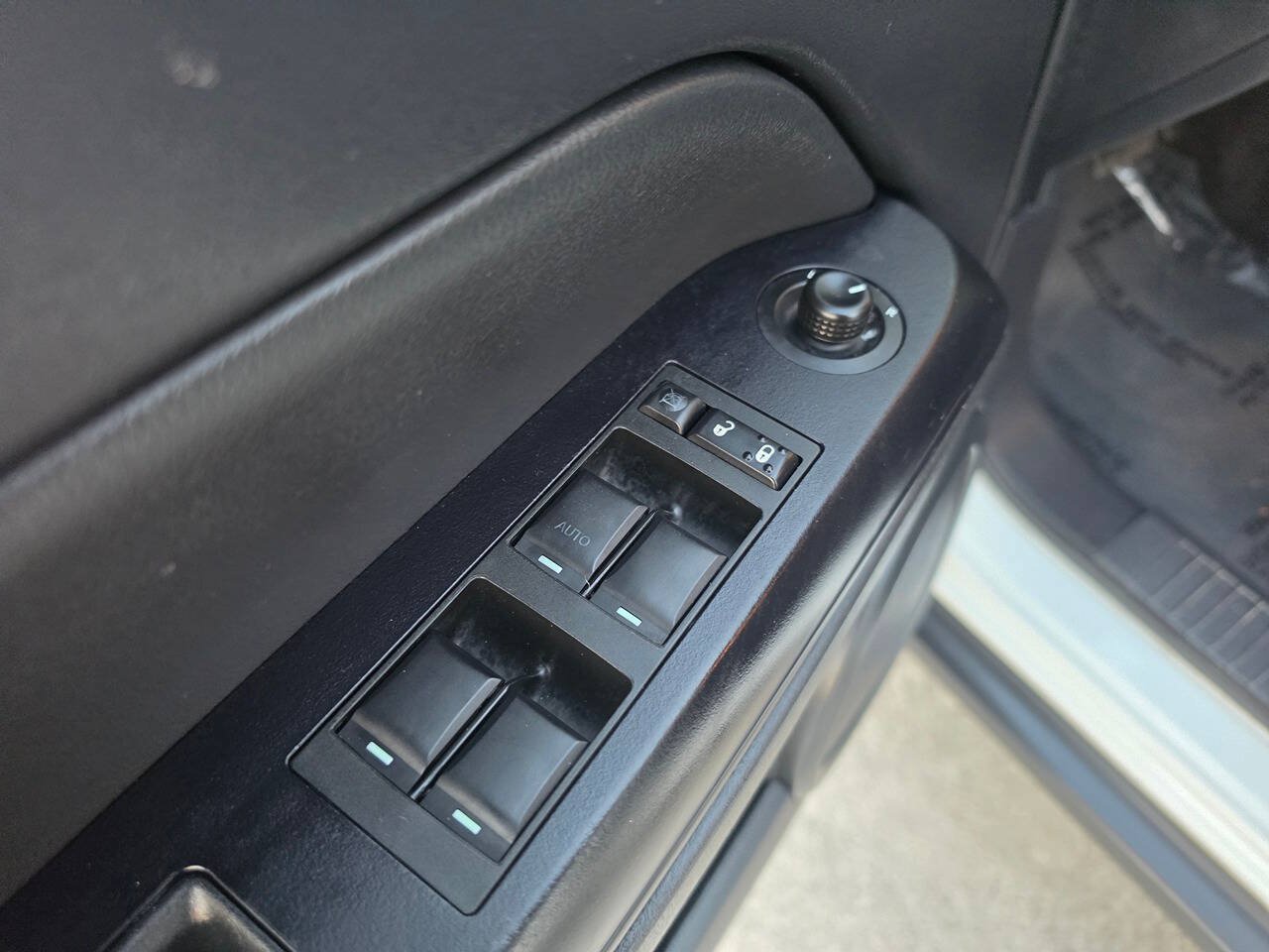 Used 2014 Jeep Compass Sport w/ Power Value Group AWD/4WD image 16
