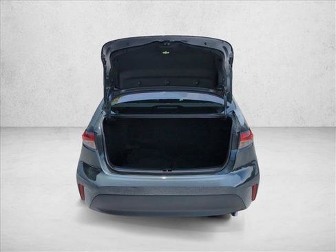 Used 2025 Toyota Corolla LE w/ Convenience Package FWD image 7