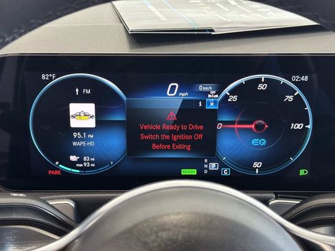 Certified 2023 Mercedes-Benz EQB 300 4MATIC image 23