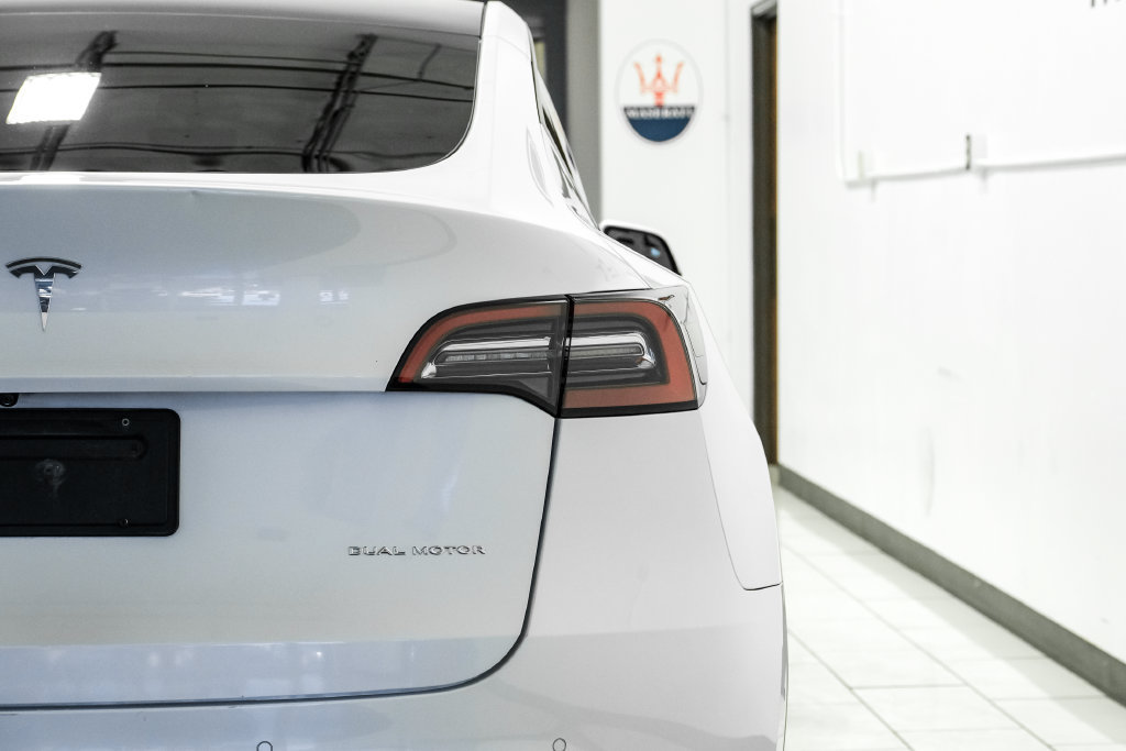 Used 2022 Tesla Model Y Long Range AWD/4WD image 42