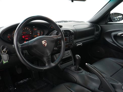Used 2002 Porsche 911 Carrera RWD image 18