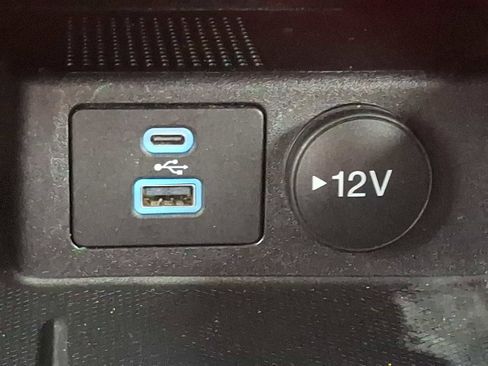 Used 2022 Ford Escape SE w/ Convenience Package image 25