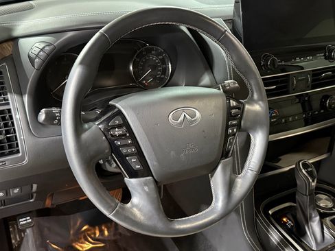 Used 2023 INFINITI QX80 Premium Select w/ All-Season Package image 14
