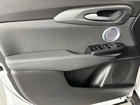 Used 2024 Alfa Romeo Tonale Ti image 17