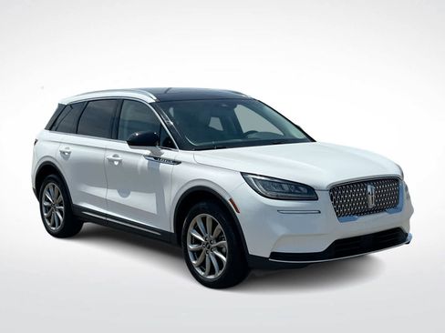 Used 2021 Lincoln Corsair AWD w/ Premium Package image 2