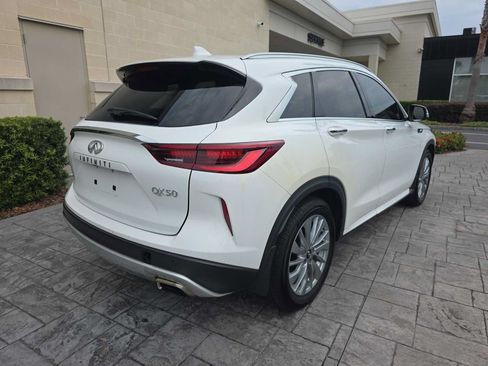 Used 2023 INFINITI QX50 Luxe FWD image 3