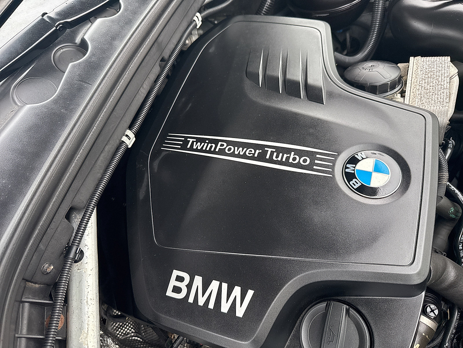 Used 2016 BMW X3 xDrive28i AWD/4WD image 14