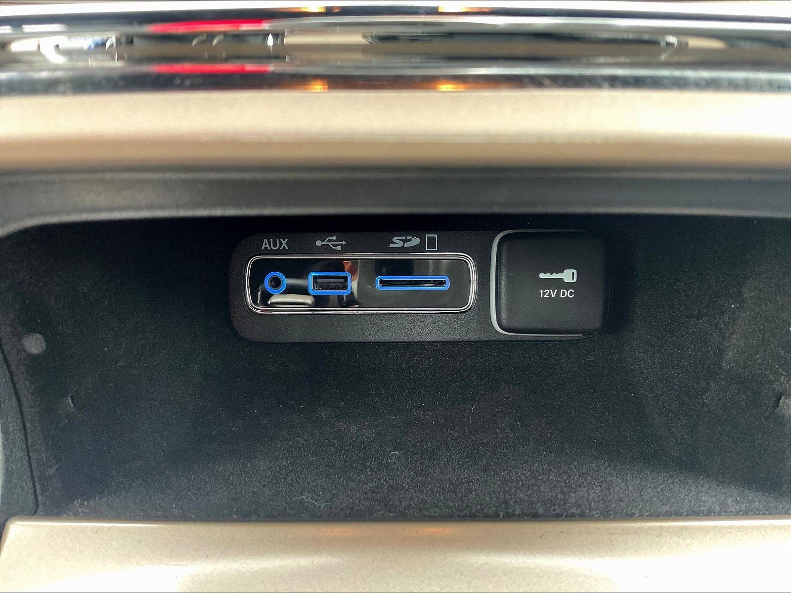 Used 2017 Jeep Grand Cherokee Limited AWD/4WD image 16