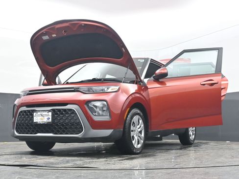 Used 2021 Kia Soul LX image 39