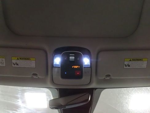Used 2023 Hyundai Tucson Limited FWD image 25