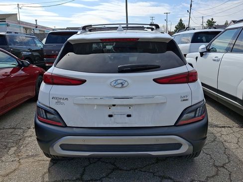 Used 2022 Hyundai Kona Limited image 4