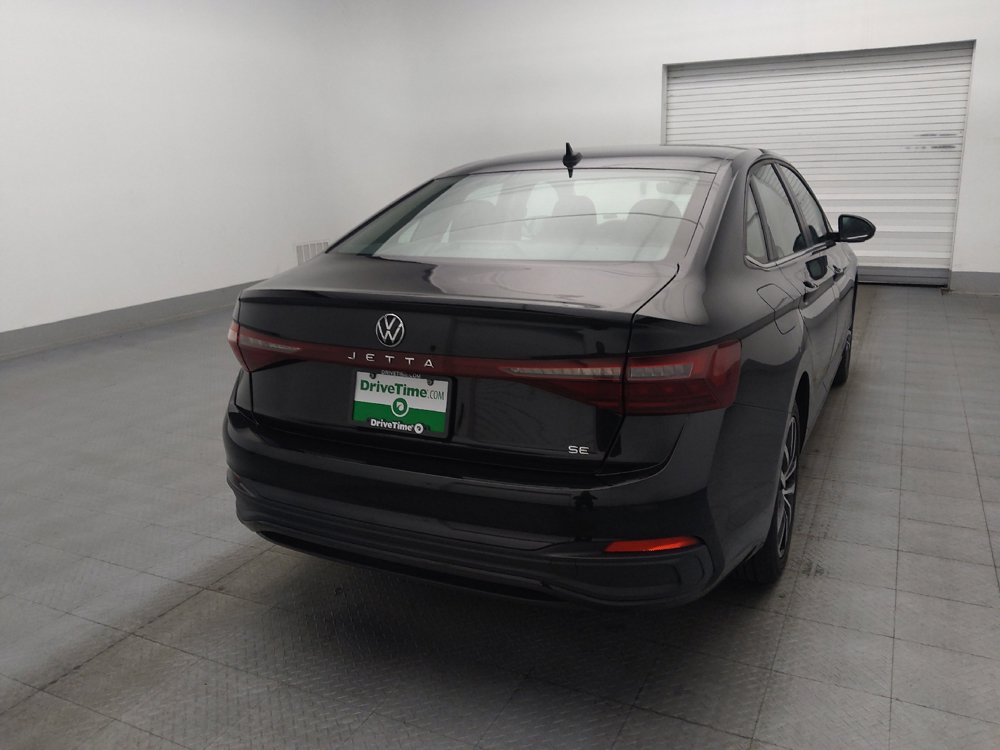 Used 2025 Volkswagen Jetta SE FWD image 7