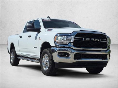 Used 2024 RAM 2500 Big Horn w/ Off Road Package AWD/4WD image 3