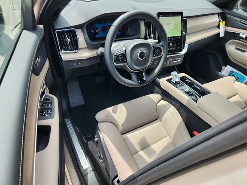 New 2026 Volvo XC90 T8 Ultra w/ Lounge Package AWD/4WD image 16