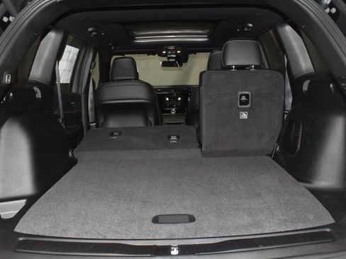 New 2026 Jeep Grand Cherokee Limited w/ Limited Altitude Package AWD/4WD image 33