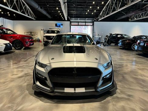 Used 2020 Ford Mustang Shelby GT500 w/ Technology Package image 8