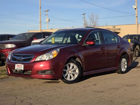 Used 2012 Subaru Legacy 2.5i Premium w/ All-Weather Pkg image 2