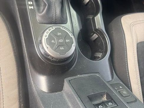 Used 2022 Ford Bronco Wildtrak AWD/4WD image 17