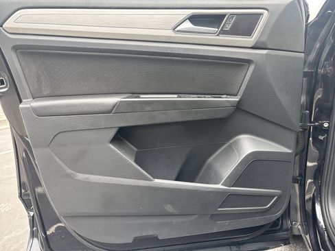 Used 2018 Volkswagen Atlas S image 15