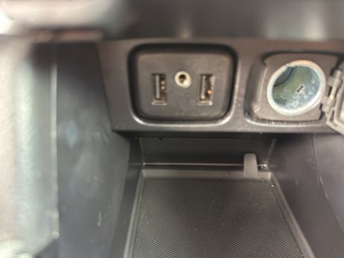 Used 2022 Buick Encore Preferred w/ Safety Package image 13