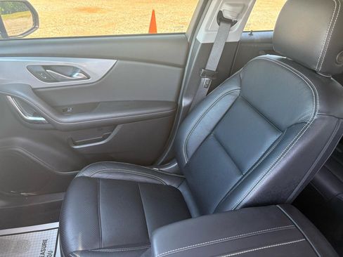 Used 2024 Chevrolet Blazer LT w/ Convenience Package FWD image 20