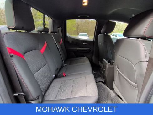 Used 2023 Chevrolet Colorado Z71 w/ Z71 Convenience Package 2 AWD/4WD image 27