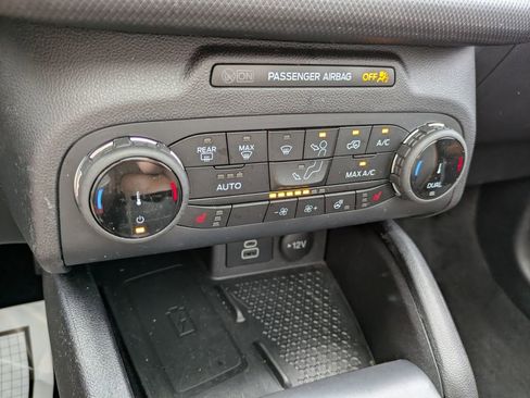 Used 2023 Ford Bronco Sport Outer Banks w/ Tech Package image 15