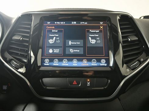 Used 2022 Jeep Cherokee Limited image 29