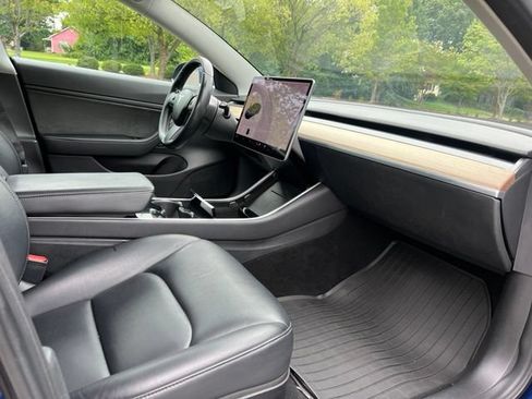 Used 2018 Tesla Model 3 Long Range AWD/4WD image 22