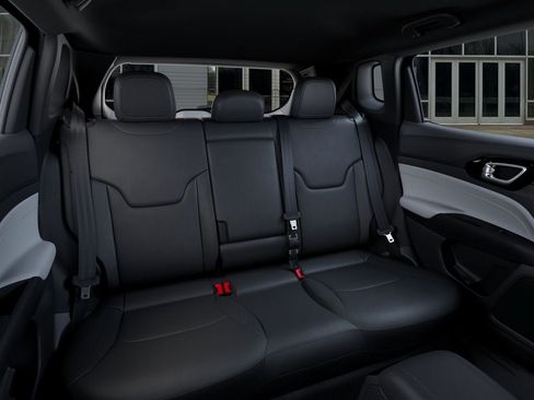 New 2026 Jeep Compass Limited AWD/4WD image 16