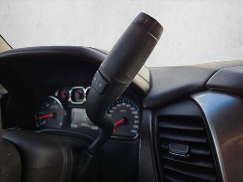 Used 2016 Chevrolet Suburban LT w/ Luxury Package image 11