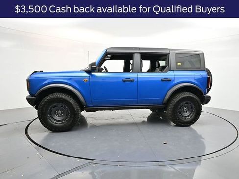 New 2025 Ford Bronco Badlands image 4