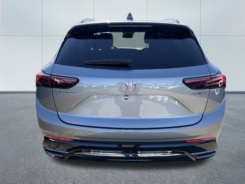 Used 2025 Buick Envision Sport Touring AWD/4WD image 3