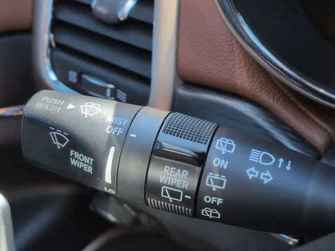 Used 2015 Jeep Grand Cherokee Summit AWD/4WD image 27